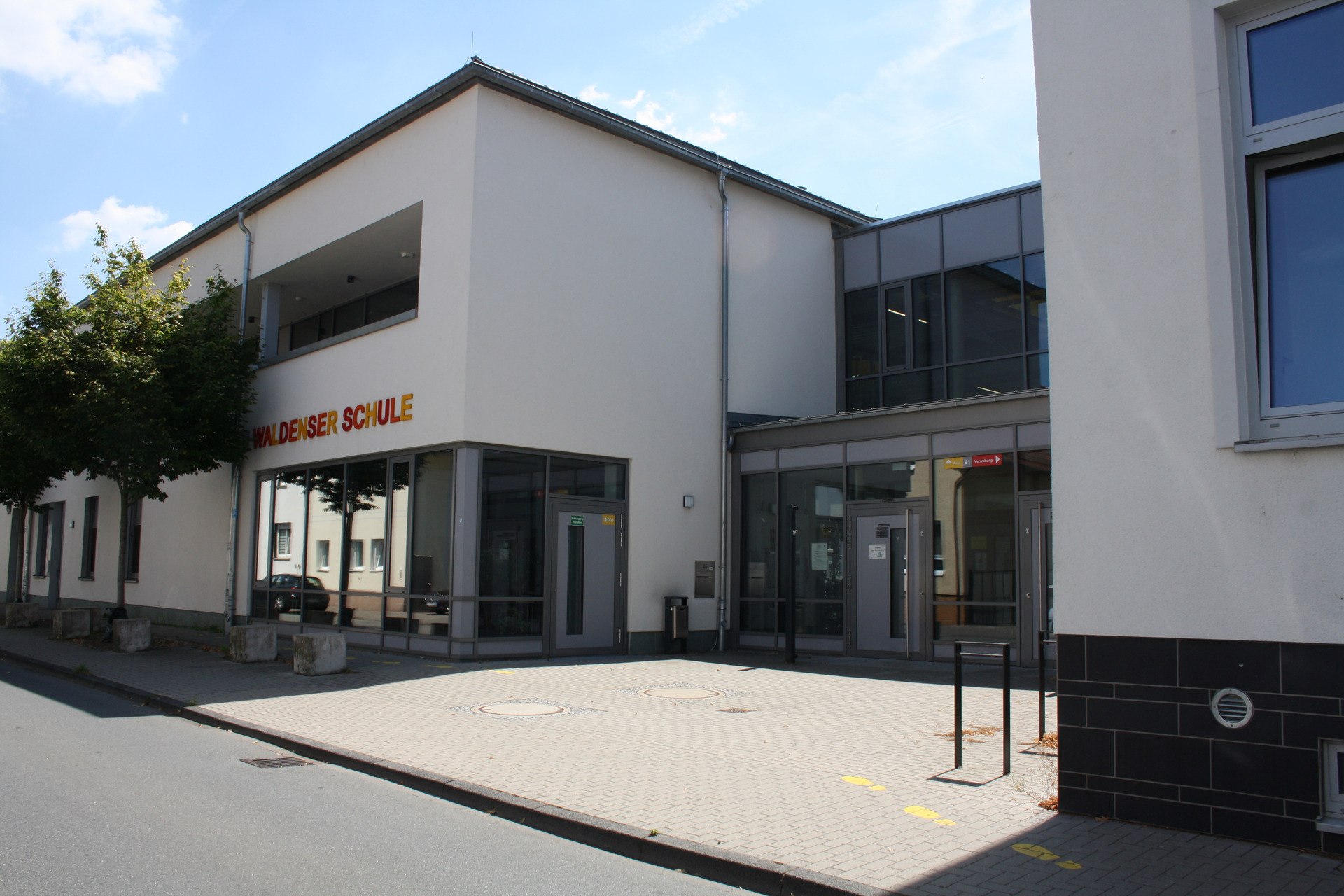 Waldenser Schule Foto