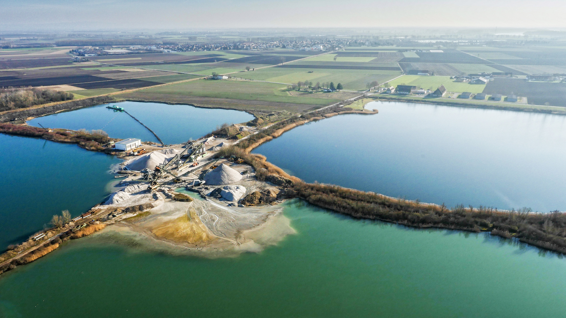 Kiesgrube bei Geinsheim Foto