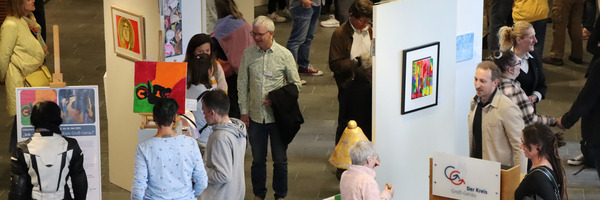 Ausstellung „Ich - mittendrin“ Foto