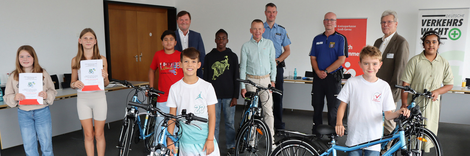 Fahrradübergabe Foto