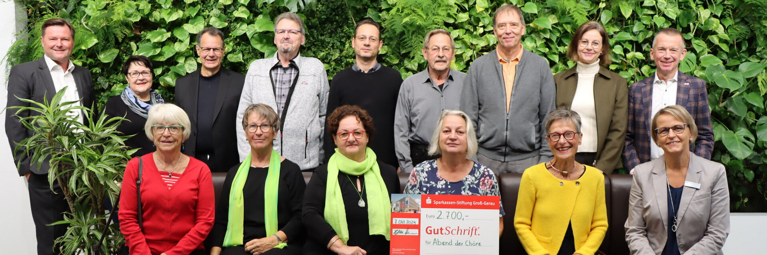 Scheckübergabe Foto