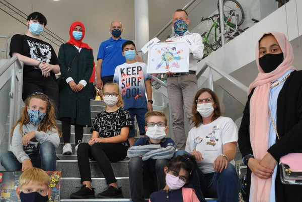 HelpKids Bildübergabe Foto