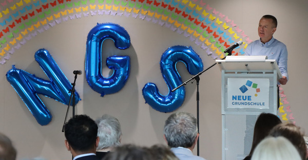 Einweihung Neue Grundschule Raunheim Foto