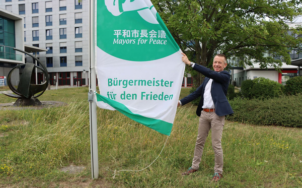 Mayors for Peace Flagge Foto