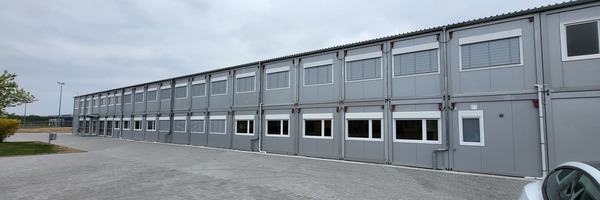 Neues Mittelstufengymnasium Foto