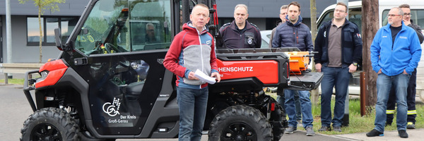 Fahrzeuge Katastrophenschutz Foto