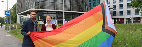 Regenbogenfahne Foto