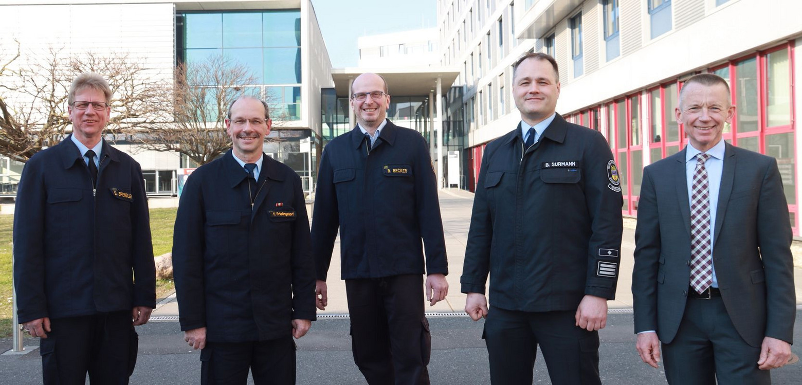 Ehrung Feuerwehrleute Foto