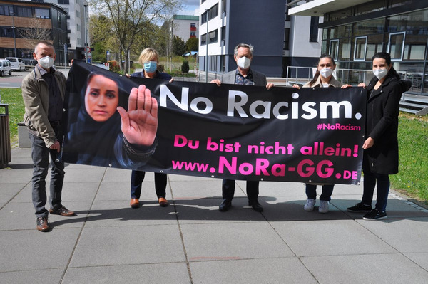 No Racism Aktion Foto