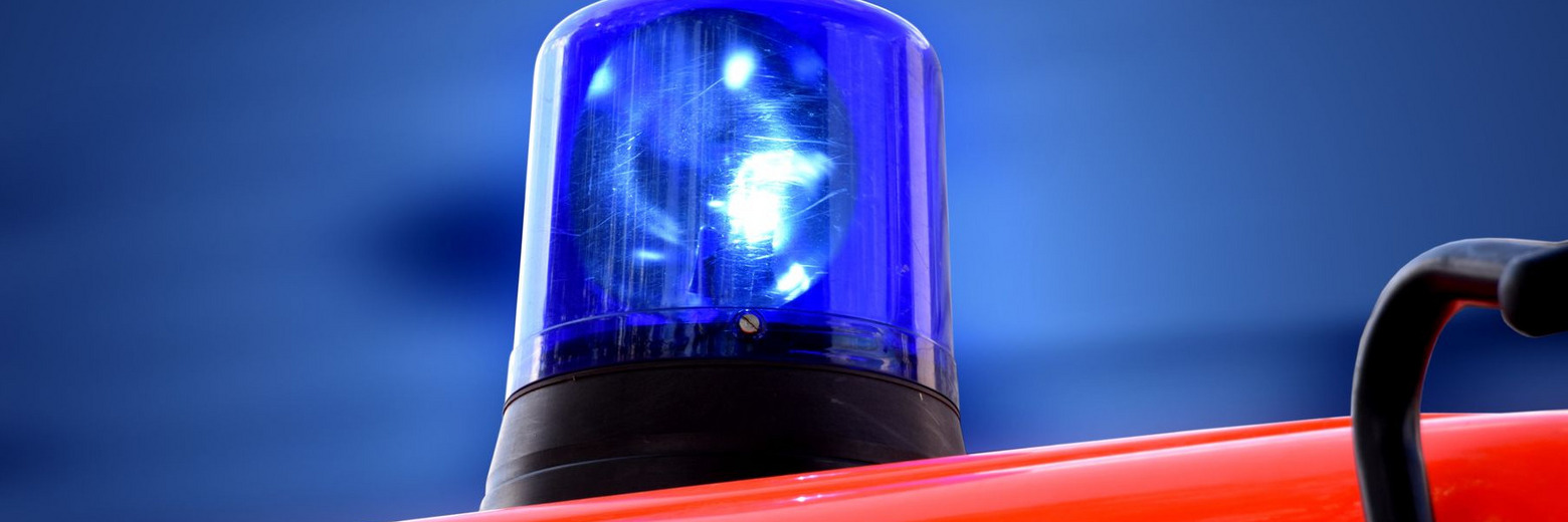 Blaulicht auf einem Einsatzwagen Foto