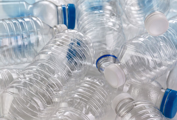 Plastikflaschen Foto